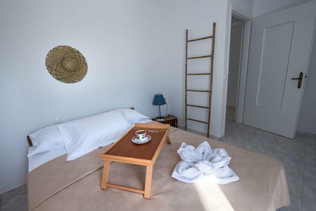 Aquarella-Stylish Veranda Apartment In Centre Of Poros Town Exterior foto