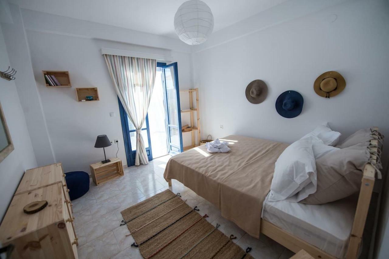 Aquarella-Stylish Veranda Apartment In Centre Of Poros Town Exterior foto